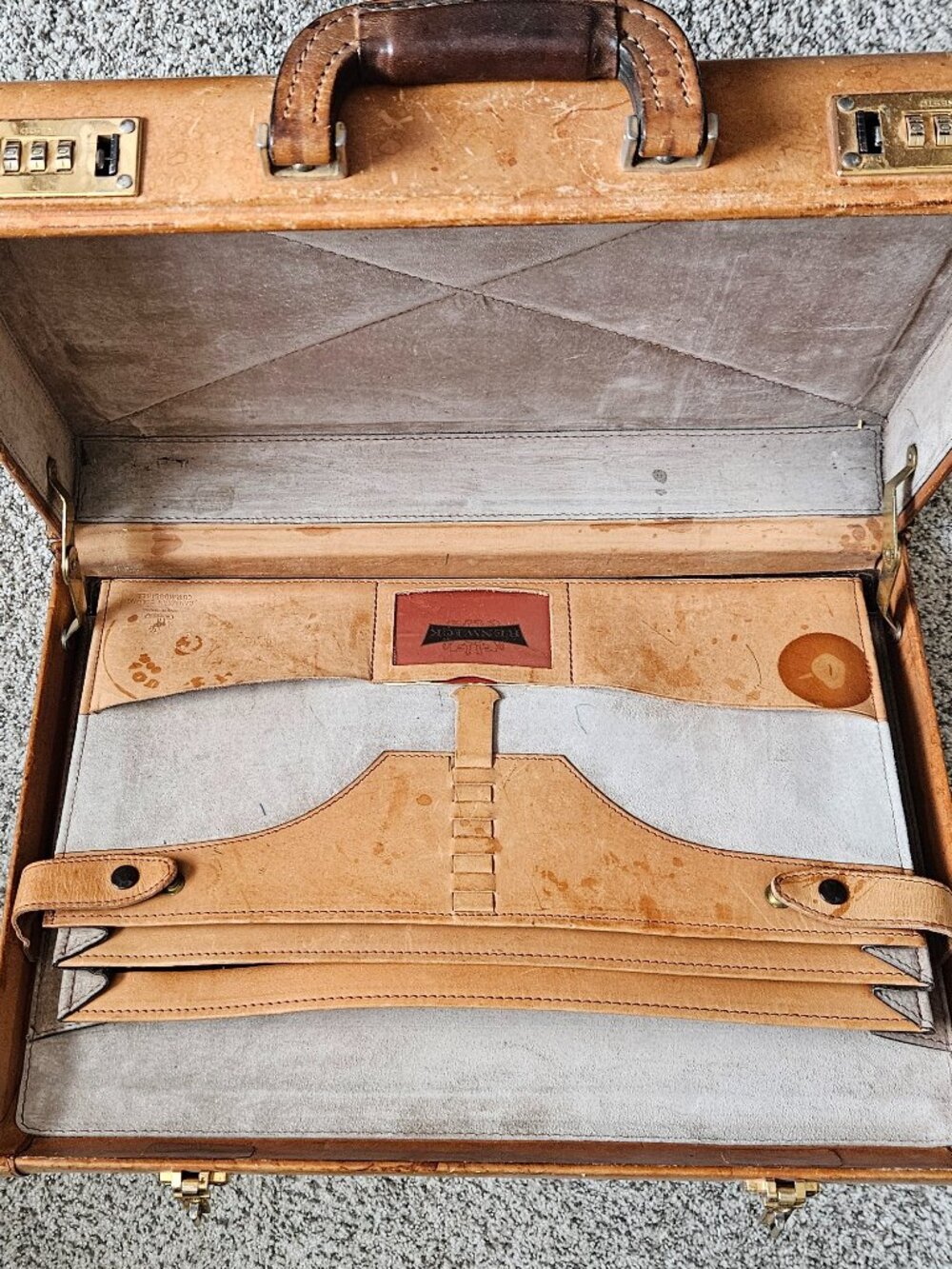 VINTAGE 1970s RENWICK DISTRESSED CANADIAN CARIBOU LEATHER BRIEFCASE {#91-4}